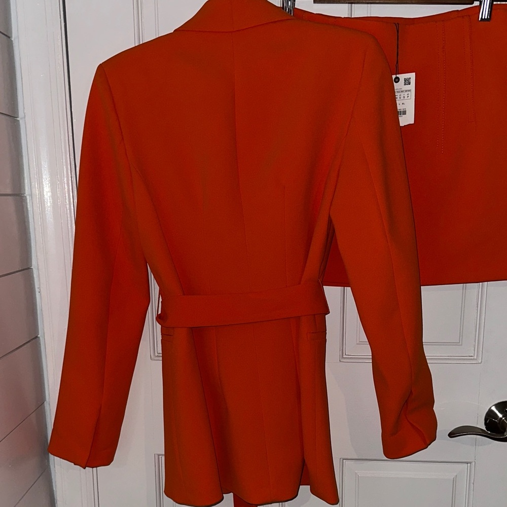 Zara Orange Tie-Waist Blazer with Mini Skirt - Picture 4 of 6